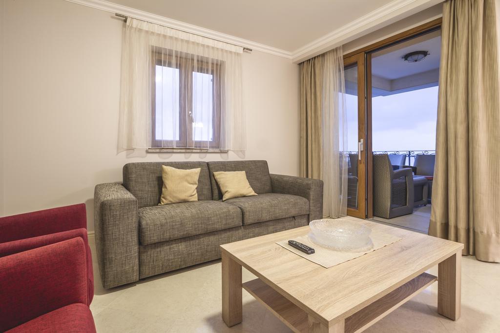 Luxury Apartments Villa Matea Malinska Eksteriør billede