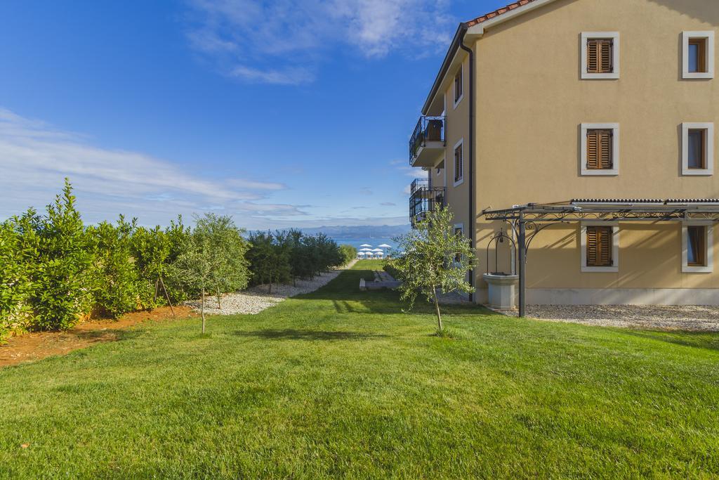 Luxury Apartments Villa Matea Malinska Eksteriør billede