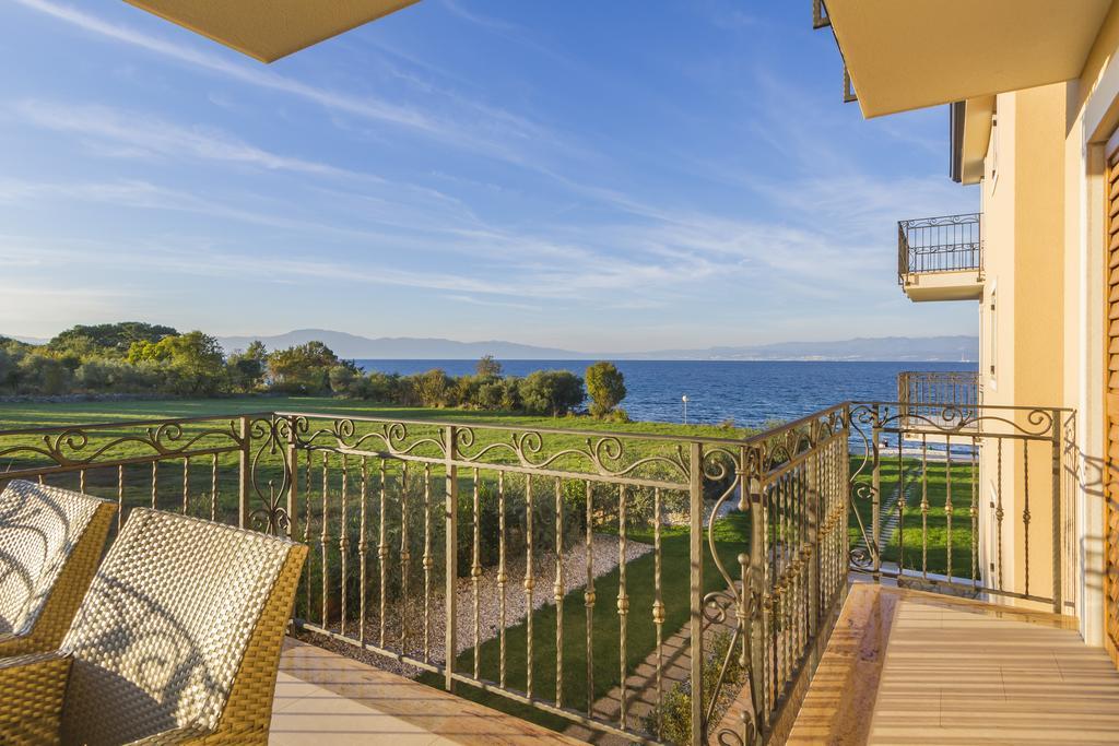 Luxury Apartments Villa Matea Malinska Eksteriør billede